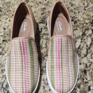 Clarks Women's Pink, Green, and Tan Loafers